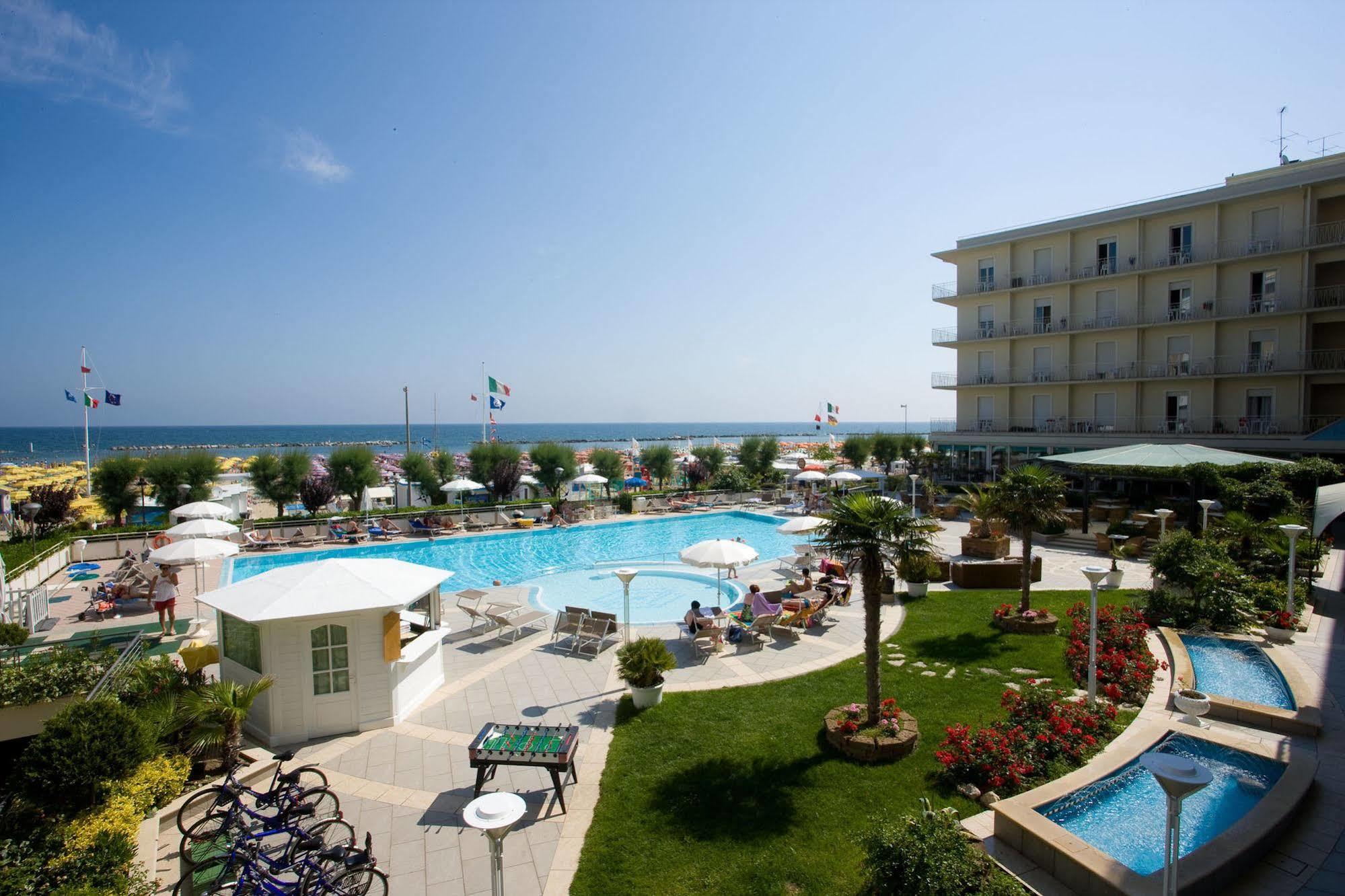 Hotel Miramare Габічче-Маре Екстер'єр фото